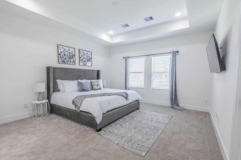 Luxury Home Near Houston Downtown & Medical Center Exterior photo