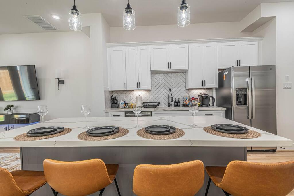 Luxury Home Near Houston Downtown & Medical Center Exterior photo